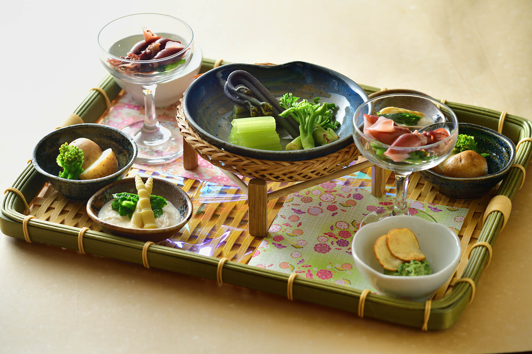 春の料理は4月13日(月)から